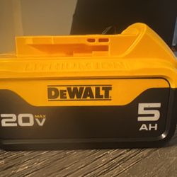 NEW DEWALT 20v 5.0 BATTERY 