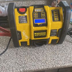Stanley Fat Mac Instant Battery Jumper 