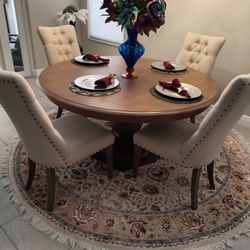 This Item Is Not Sold.  Round  Kitchen /Dinette Table  and 4 Chair