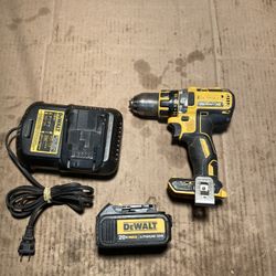 Dewalt Drill 20v MAX XR Brushless Motor 