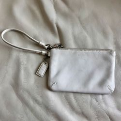 Coach White Leather Mini Zipper Wristlet with Coach Keychain Ornament 