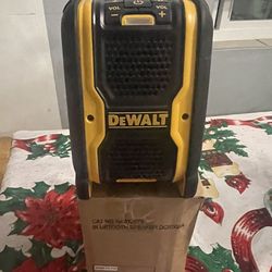 Dewalt speaker Bluetooth 20v. $50 Firm Price pick up in van nuys