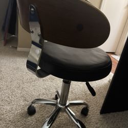 desk chair