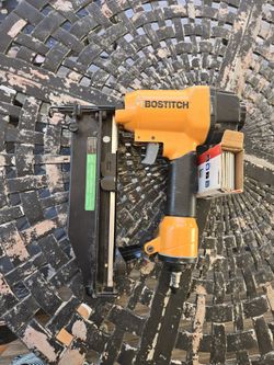 Bostitch Nail Gun. Included Nails