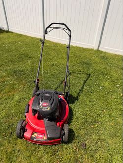 Self propelled lawn mower