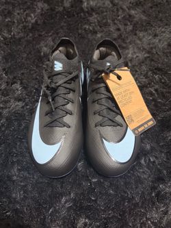 NEW vapor 15 pros size 5.5