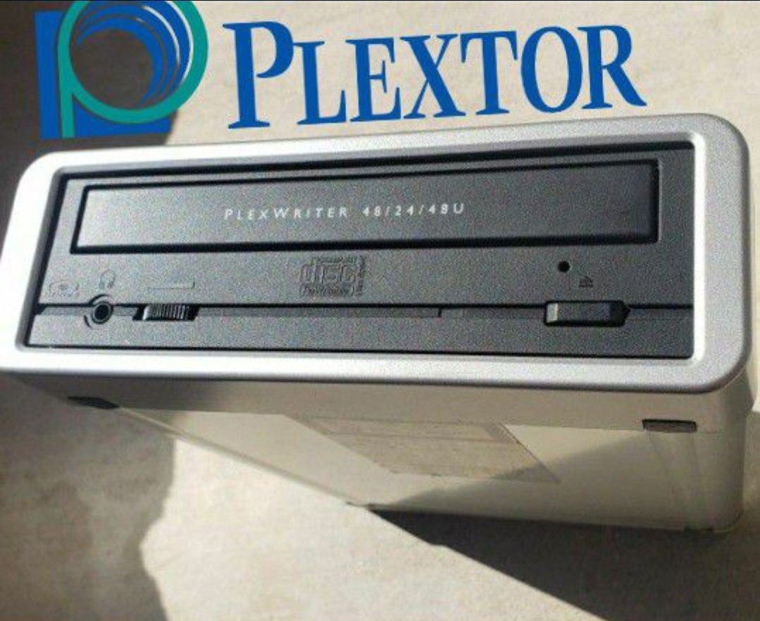FOR PARTS NOT TESTED Plextor PX-W4824TU - External Drive - 48X Write 24X Rewrite 48X Read