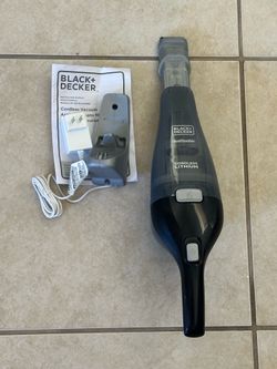 BLACK & DECKER Dustbuster Quick Clean Cordless Handheld Vacuum