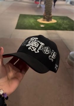 DISTORSION Hats