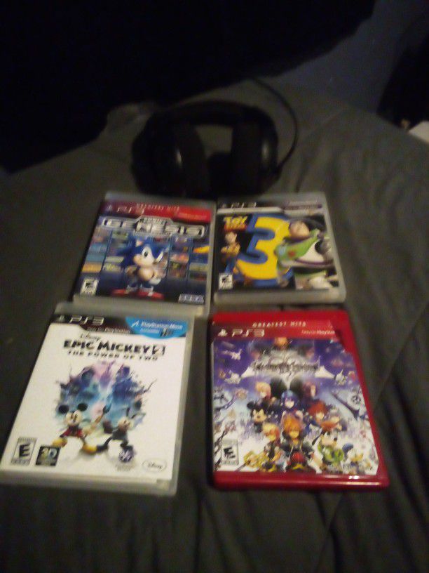 PS3 Games And Head Phones