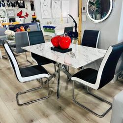 marble & silver base dining table 😍🤍💛