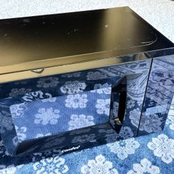 Comfee Countertop Microwave Oven