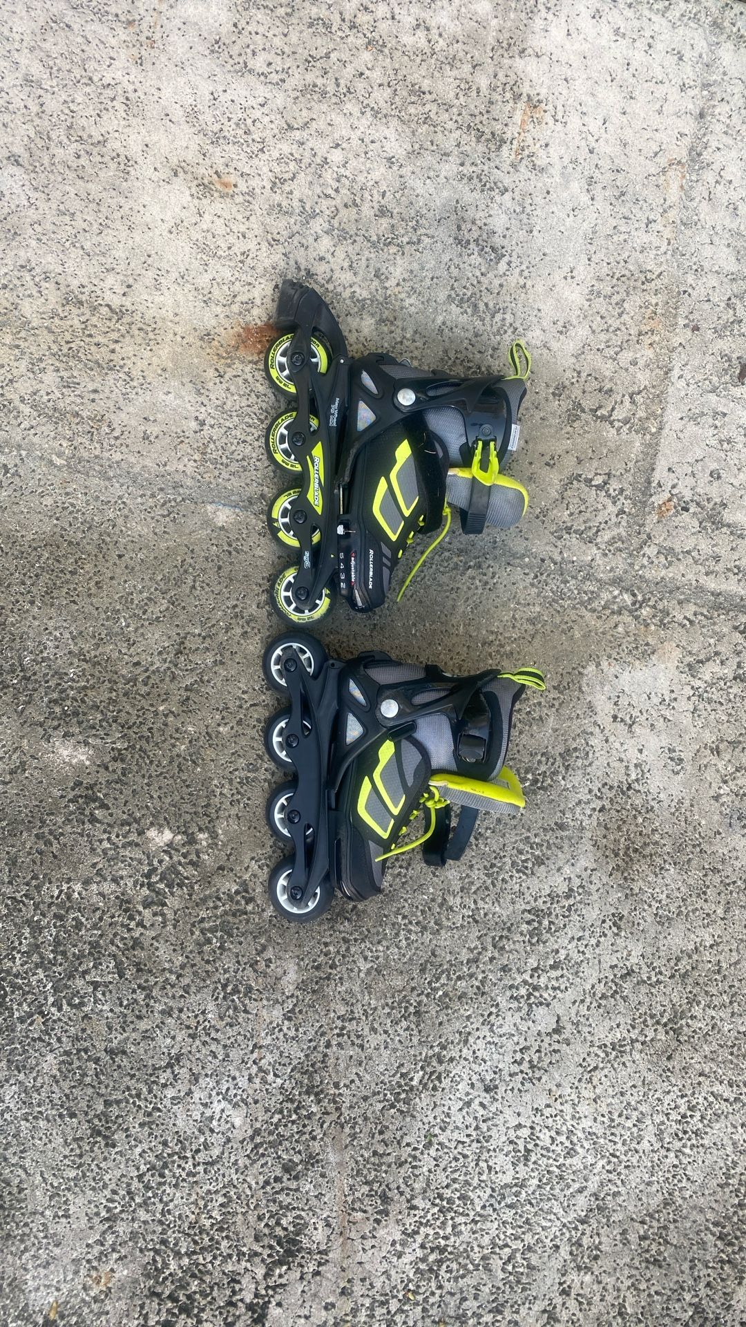 youth roller blades