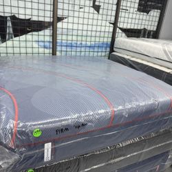 KING SIZE SEALY POSTUREPEDIC ELITE HYBRID “FIRM” MATTRESS & BOX SPRINGS BED SET