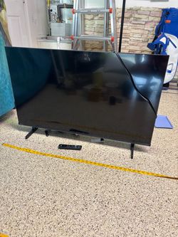 Large Flat Screen TV with Remote
