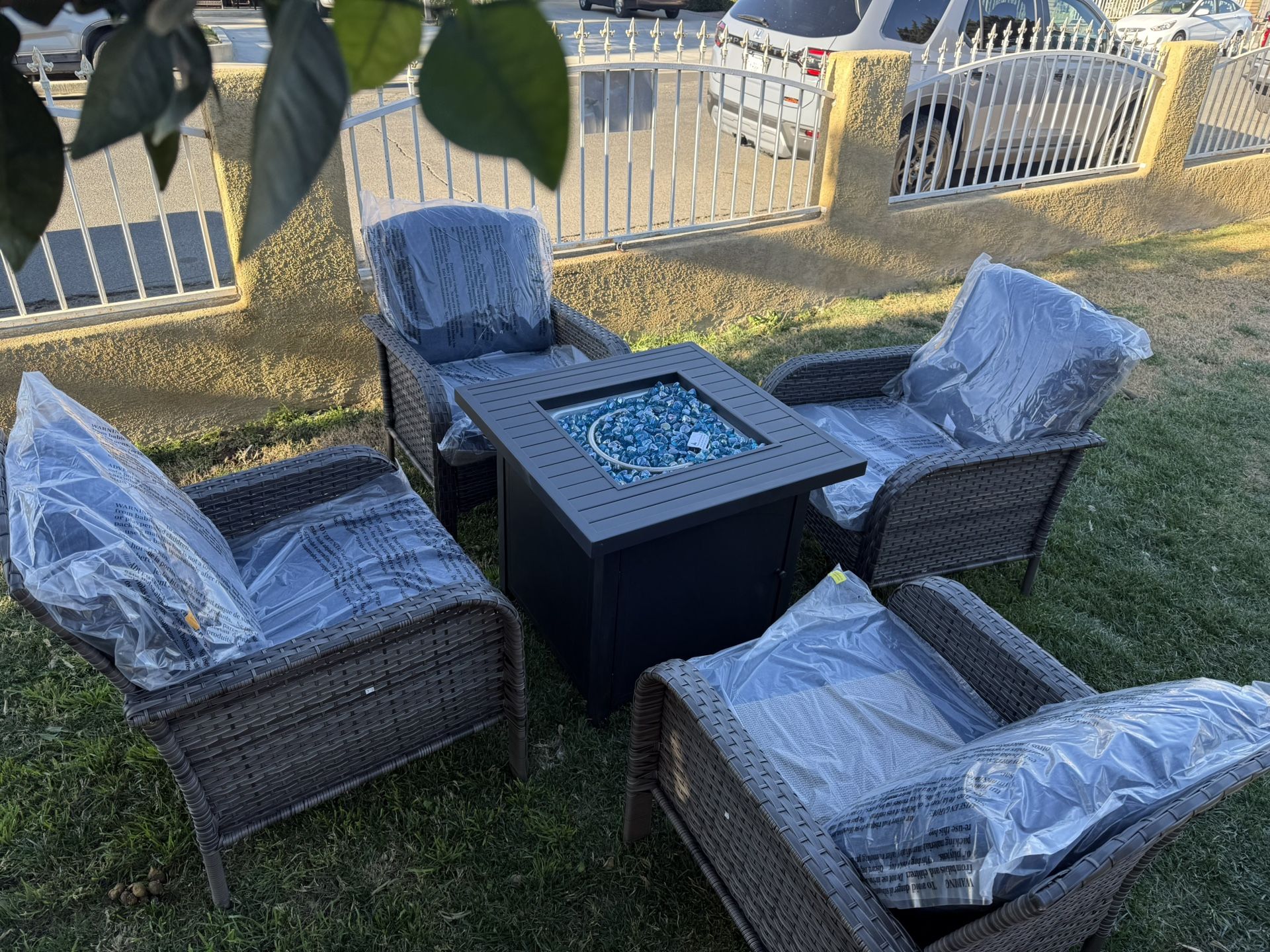 Brand New Patio Outdoor Furniture Set