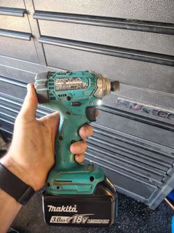 Makita 18V Impact Driver ( tool only)