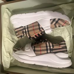 Burberry Shoes