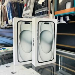 iPhone 15 (Factory Unlocked)