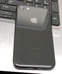 iPhone 8 256GB Factory Unlocked