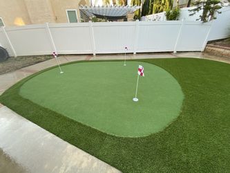 Putting green/artificial grass