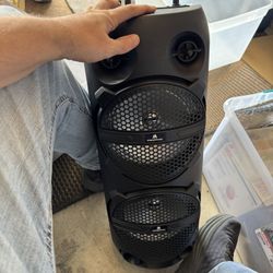 Bluetooth Speaker 