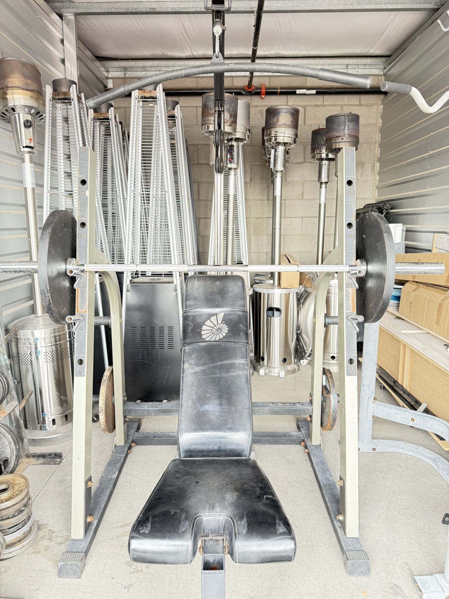Nautulus Workout Machine Includes Weights/Bench