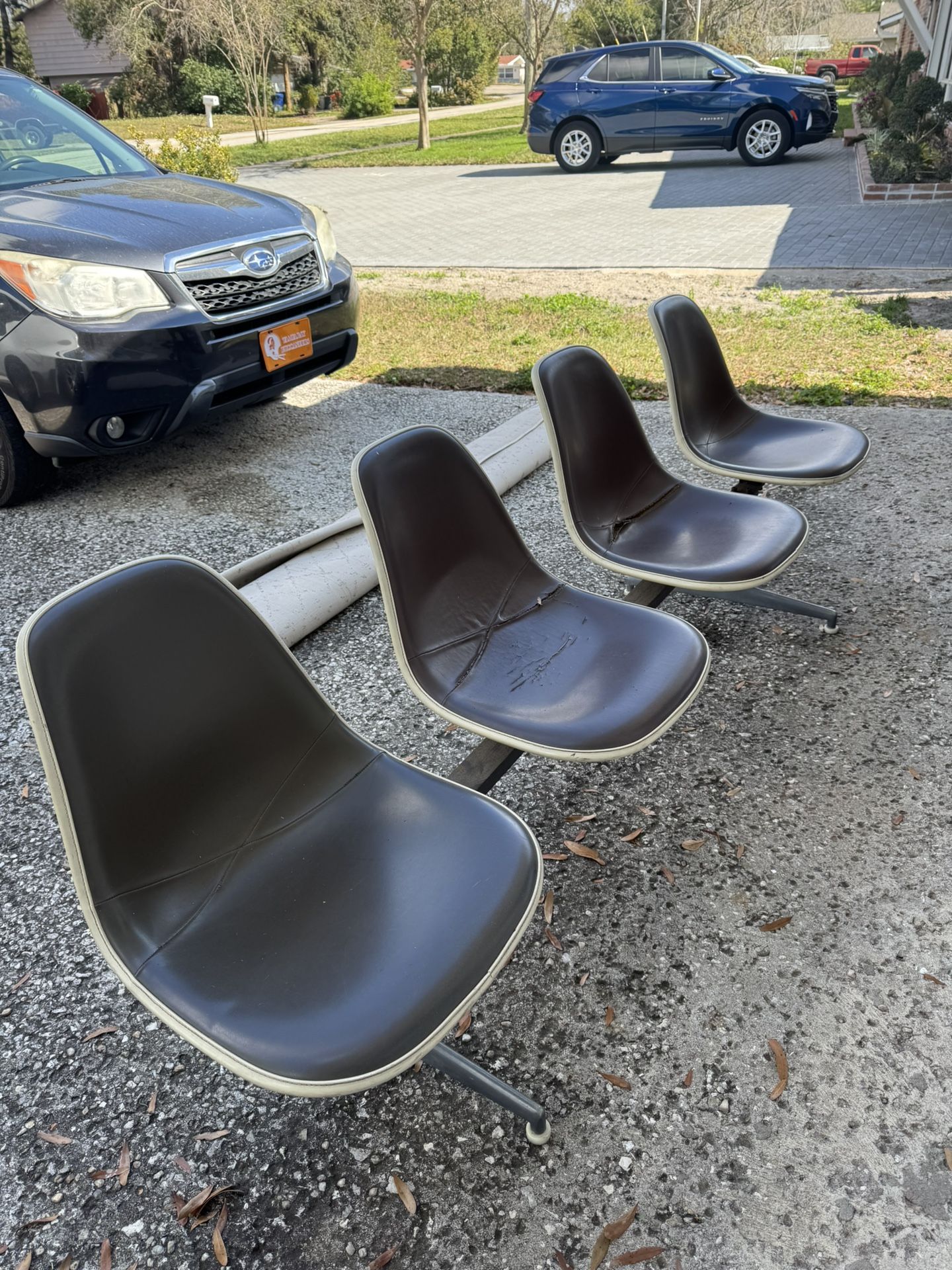 MID CENTURY MODERN HERMAN MILLER SHELL CHAIR BENCH