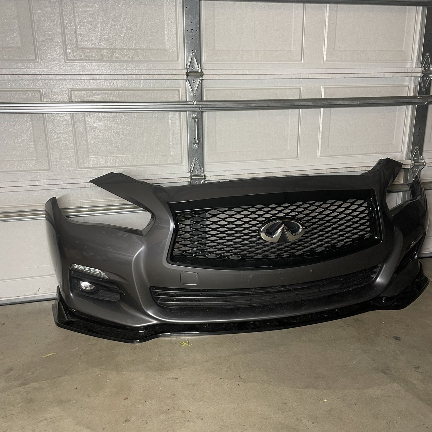 Infiniti Q50 Bumper Assembly 