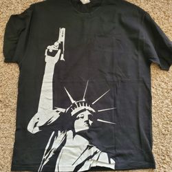 Free Men's T-shirts 