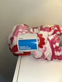 Throw Blanket 