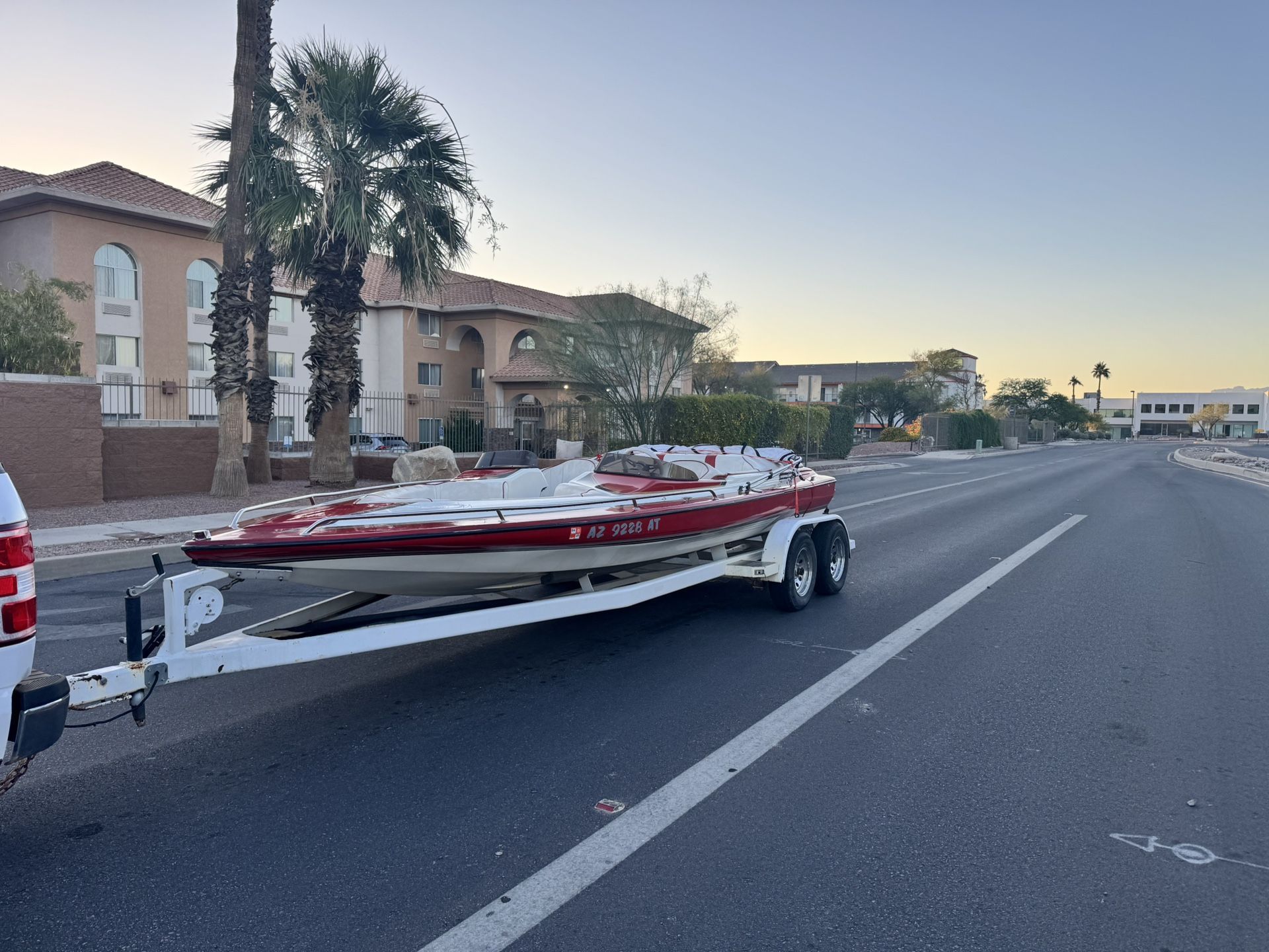 1996 Commander 21’ Open Bow 454 Jet Boat