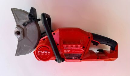 Milwaukee M18 FUEL ONE-KEY 18V Lithium-Ion Brushless Cordless 9 in. Cut Off Saw (Tool-Only)