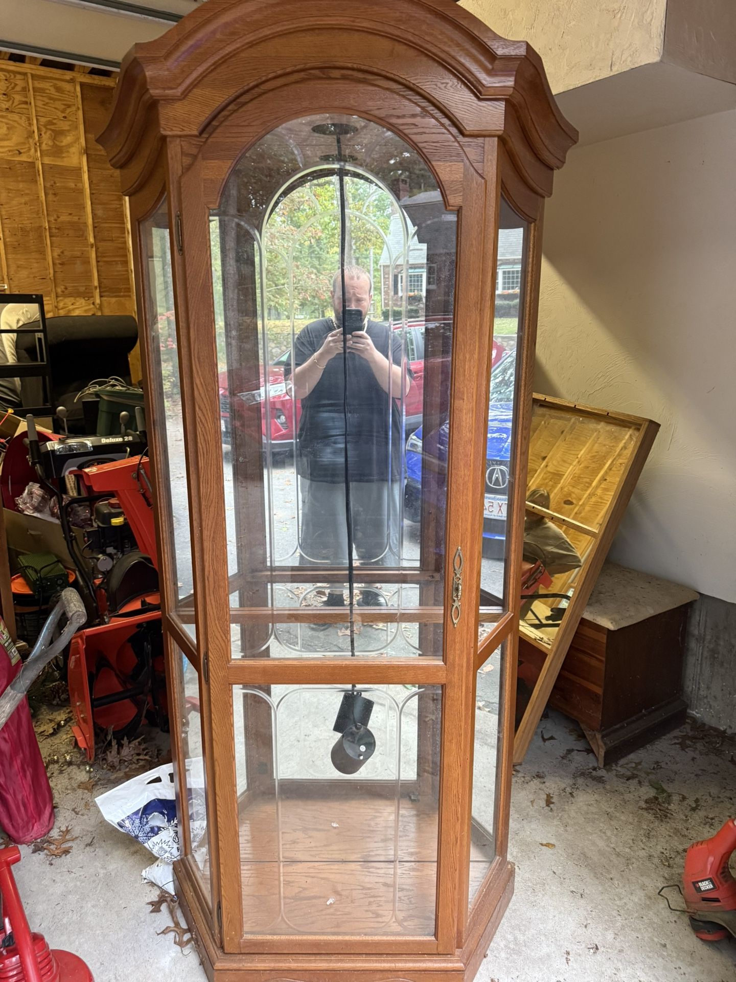 Glass And Mirror China Cabinets