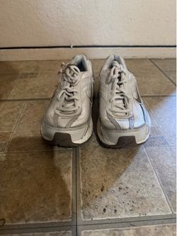 WOMEN'S NIKE INITIATOR TRAINING SHOES