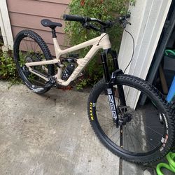 Canyon Spectral Large