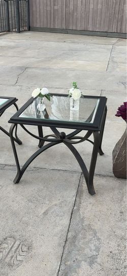 Glass coffee table