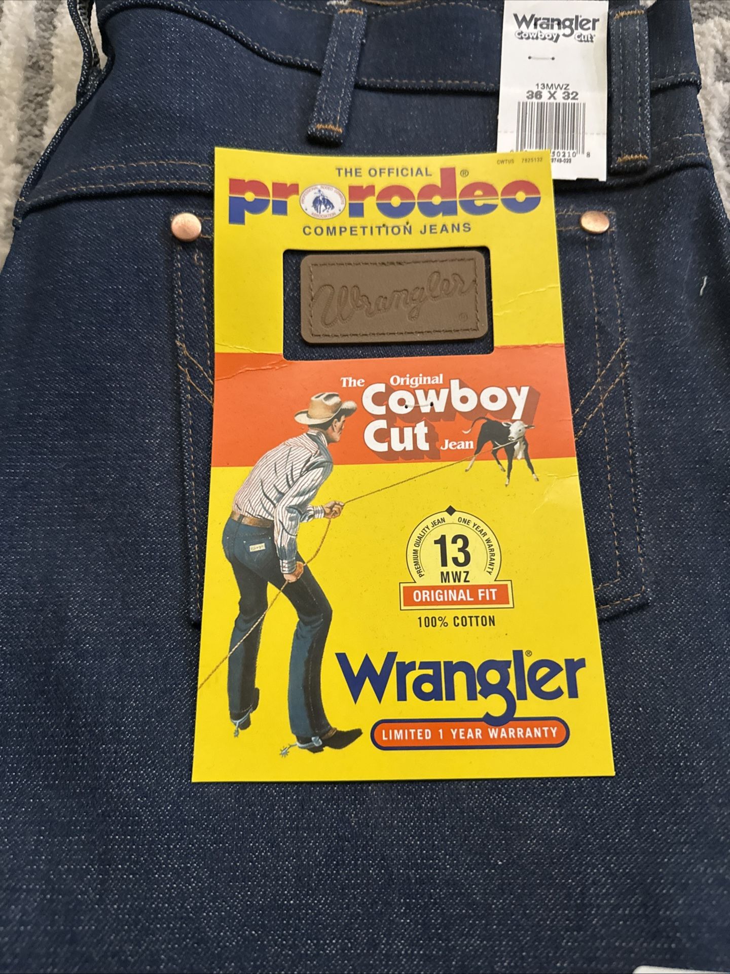 Cowboy Cut Wrangler Jeans 