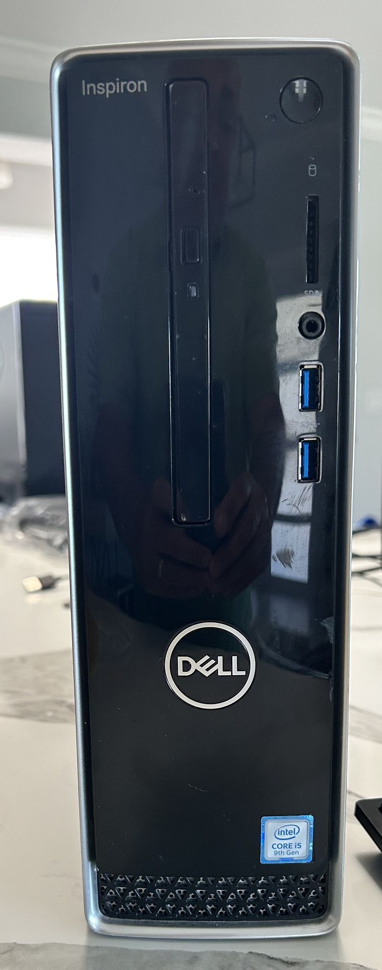 Dell Inspiron 3471 Desktop Computer