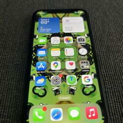 iPhone 11 64 Gb AT&T