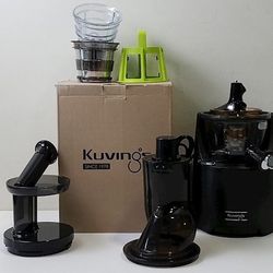Kuvings Slow Juicer EVO820