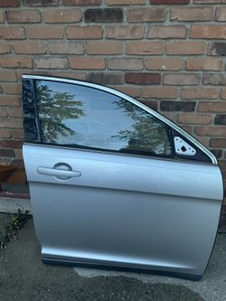 2014 Ford Taurus Passenger Front Door