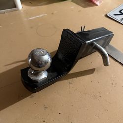 2” Trailer Hitch Ball Mount – 2” Ball – Priced for Quick Pickup