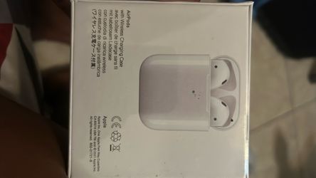 Apple AirPods - new