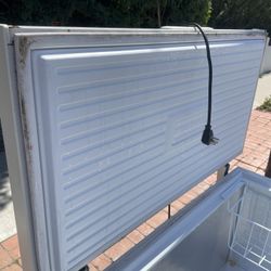 Chest Freezer 