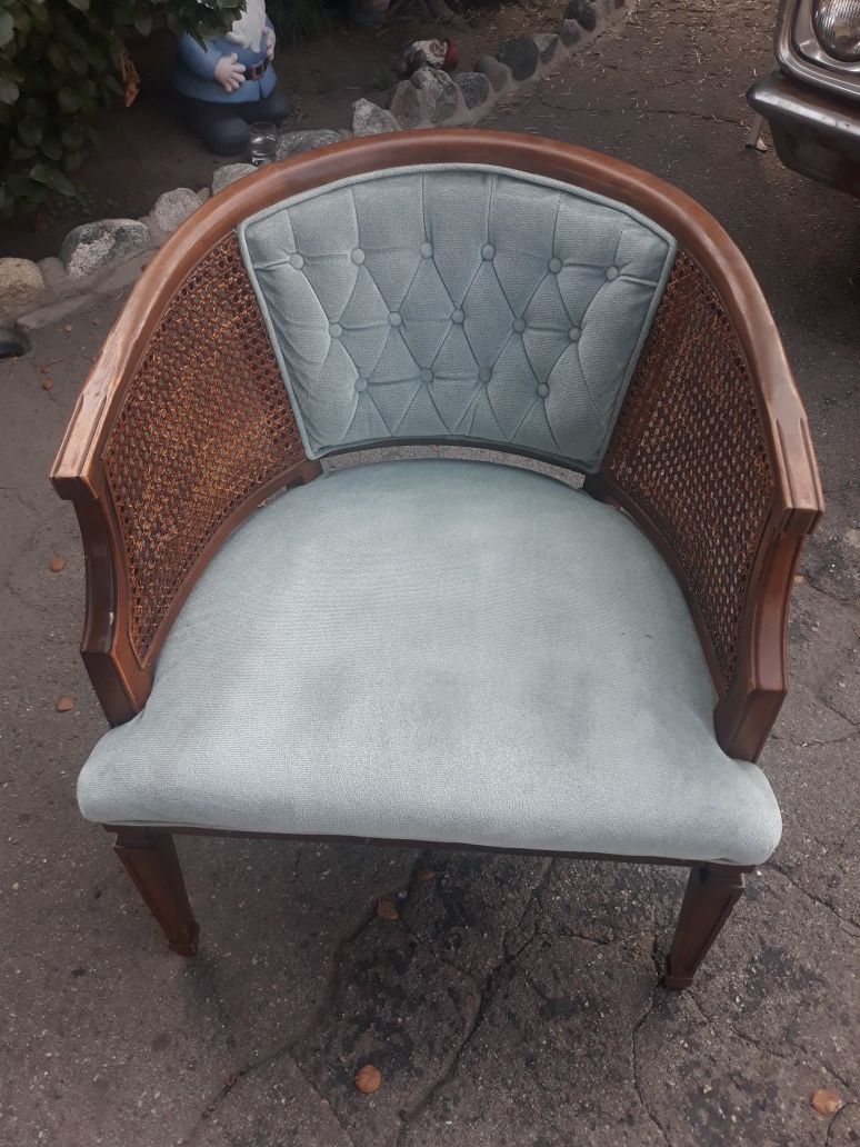 Vintage 50s 60s maple wood chair with cushion