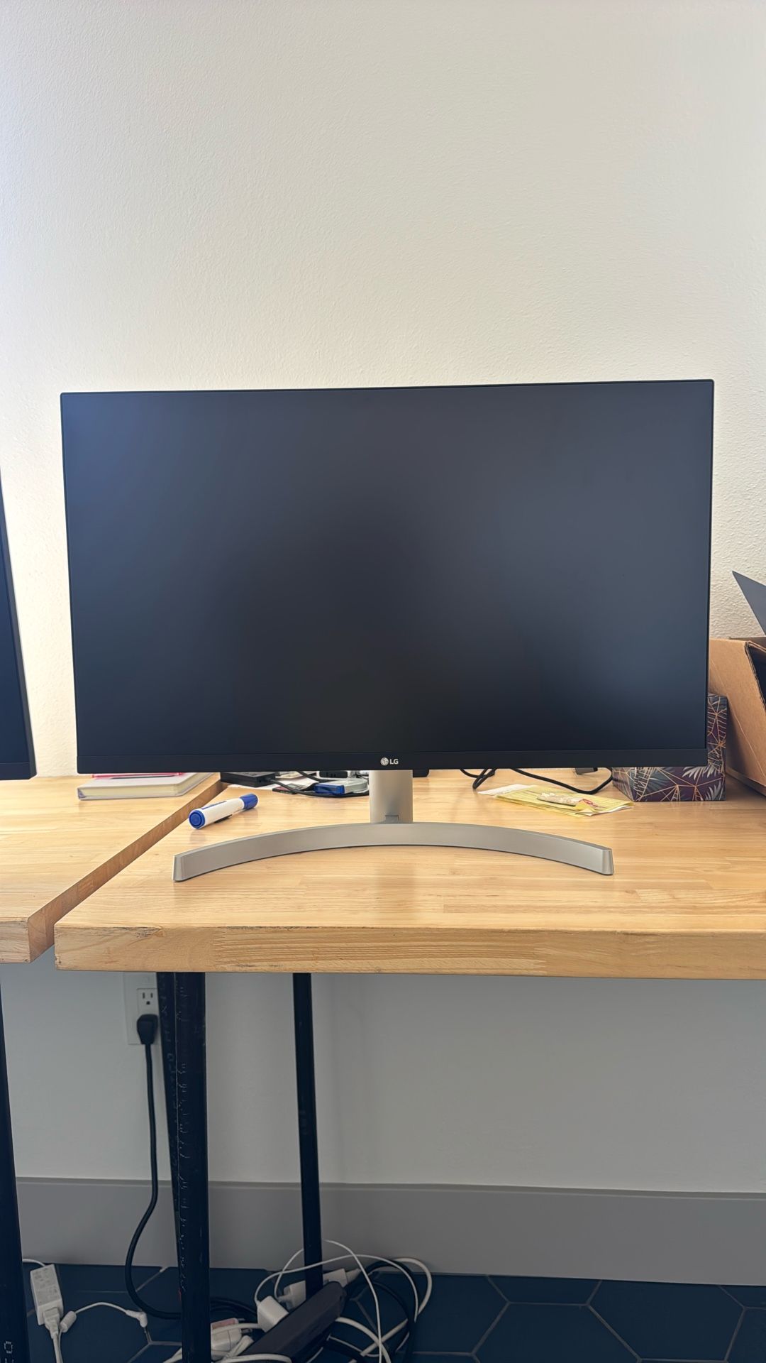 LG 27” Monitors