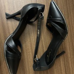 Bandolino Ginata D'Orsay Ankle Strap Pumps Size 7.5