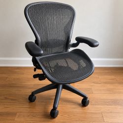 HERMAN MILLER AERON® Size B Ergonomic Office Computer Desk Chair