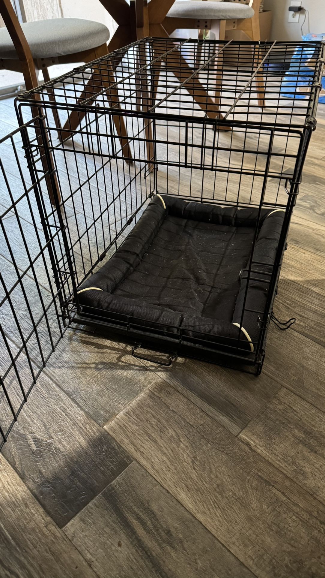 Small Wire Dog Kennel